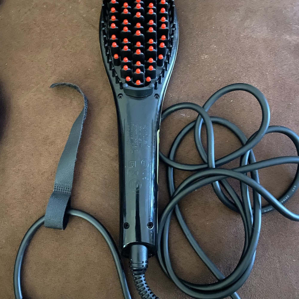 Black Hair Straightening Brush